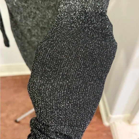 SHEIN Mock Neck Glitter Bodycon Dress Size 4 Small - Picture 4 of 4